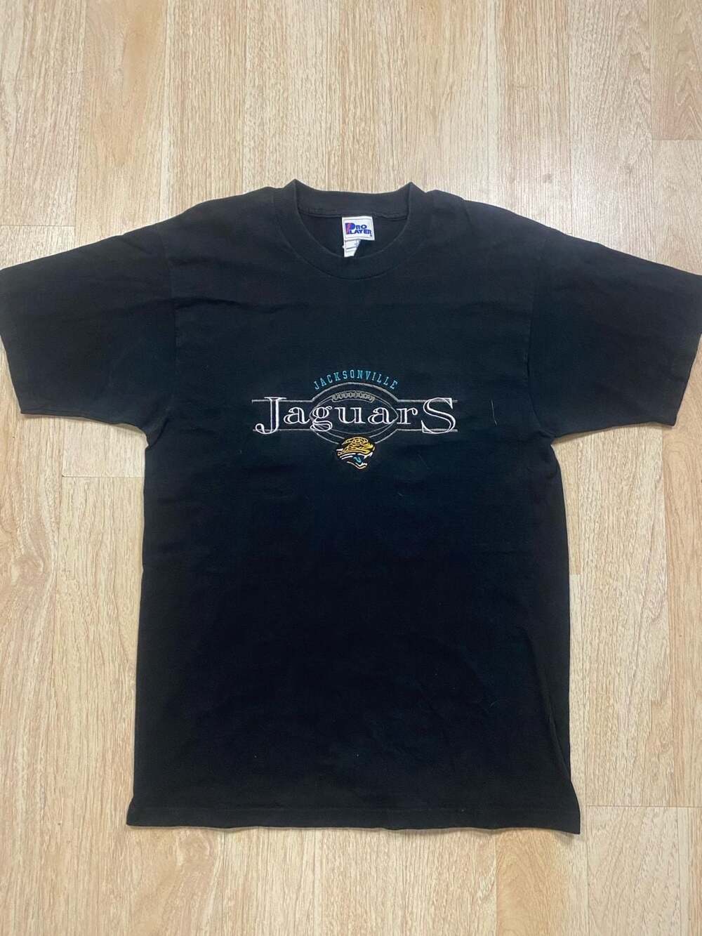 Pro Player Jacksonville Jaguars T-Shirt Size M Black Embroidered NFL